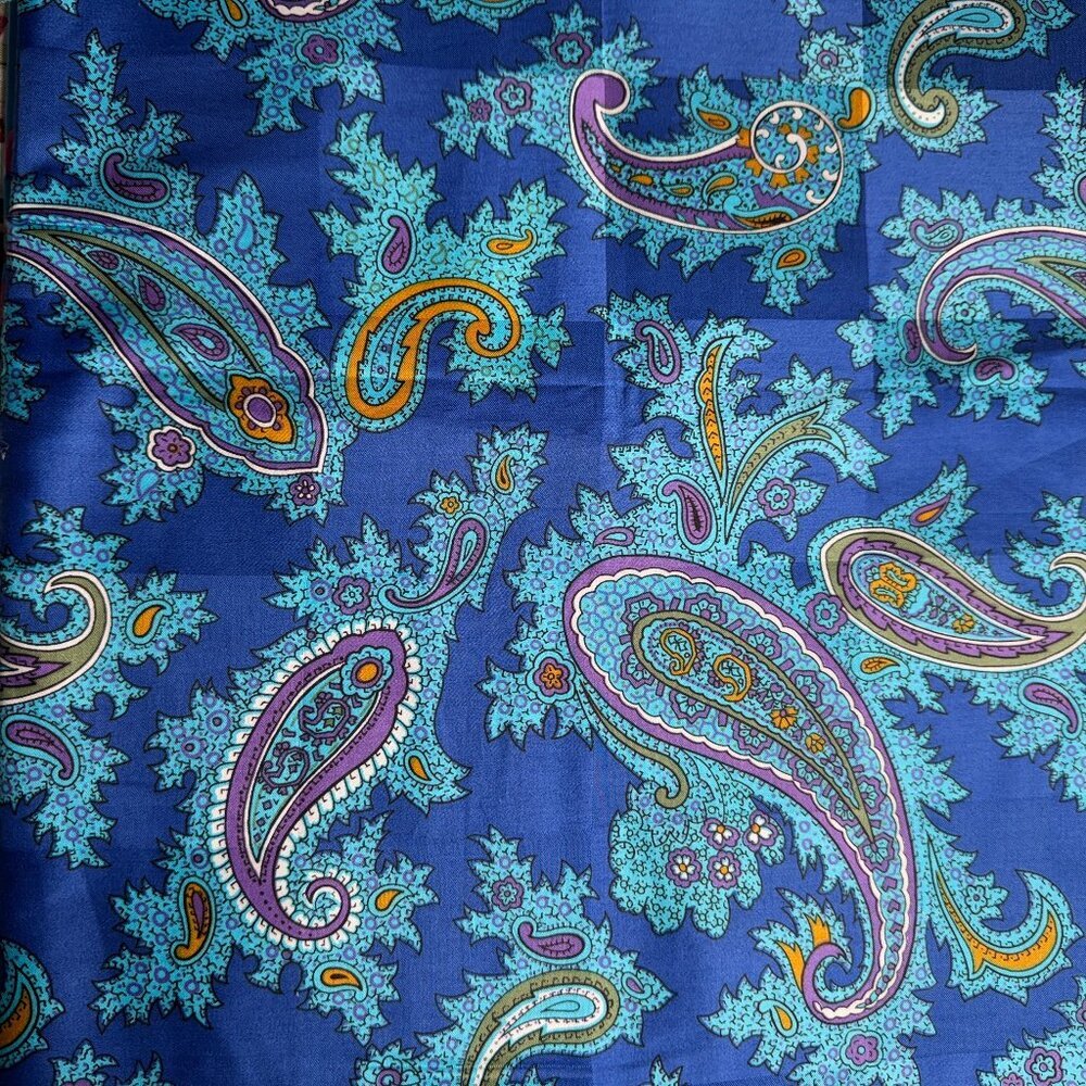 2 yards Vintage Paisley Blue Fabric Soft #745